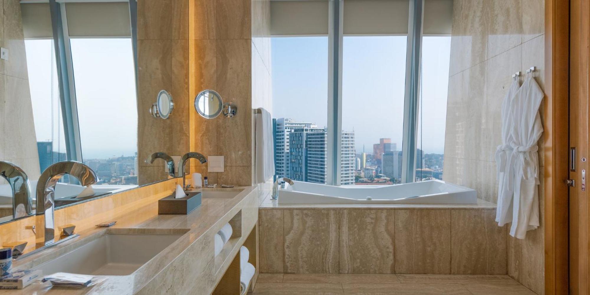 Intercontinental Luanda Miramar By Ihg Hotel Exterior photo